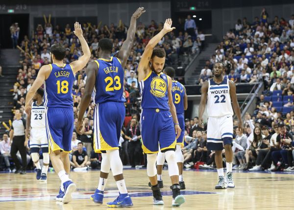 射门 22 次，只进 1 球（22次射门，仅有1球入账）