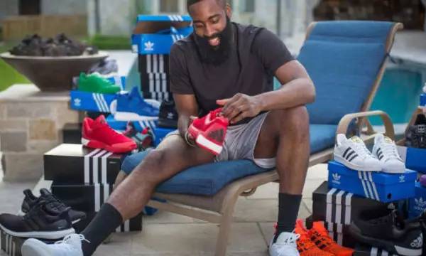 中超：北京国安客场2-1击败梅州客家（中超：北京国安客场2-1力克梅州客家）