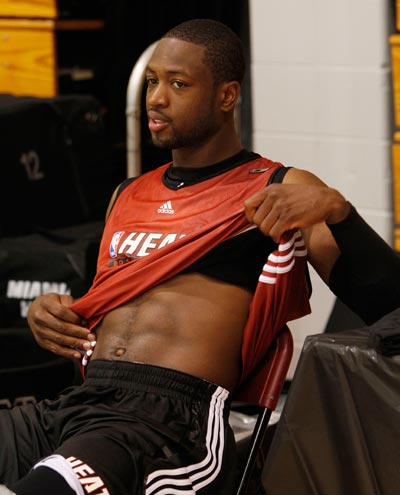 69记！克尼佩尔成为史上生涯前20场命中三分最多的球员（生涯首20战轰进69记三分，克尼佩尔登顶历史第一）