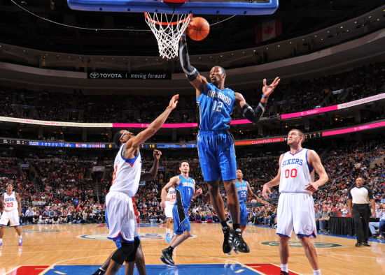 维蒂尼亚是第九位欧冠对英格兰球队戴帽球员，也是葡萄牙首人（维蒂尼亚成为欧冠对英格兰球队戴帽第9人，葡萄牙球员首例）