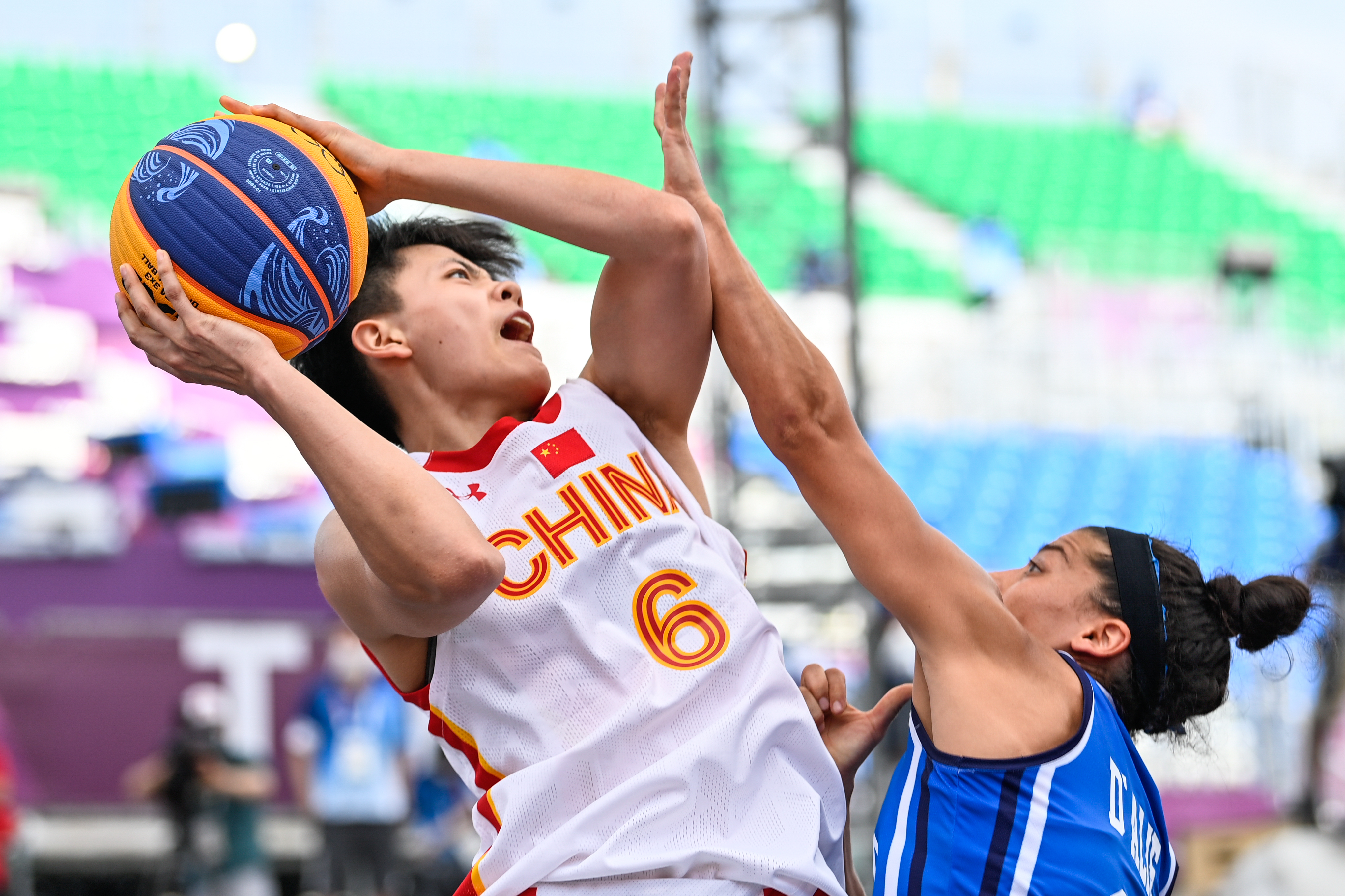 瓦尔迪的早餐和队友不一样，主教练：文化不同，需求也不同（瓦尔迪早餐与队友不同，主帅：文化不同，需求各异）