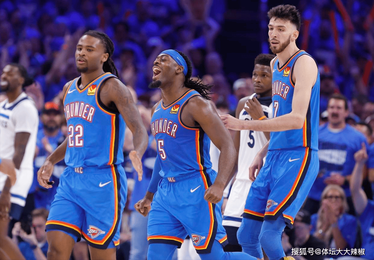 弗洛伦齐：在罗马时我们阵容很强，但对手是能拿100分的尤文（弗洛伦齐：罗马阵容不弱，却遇到能拿100分的尤文）