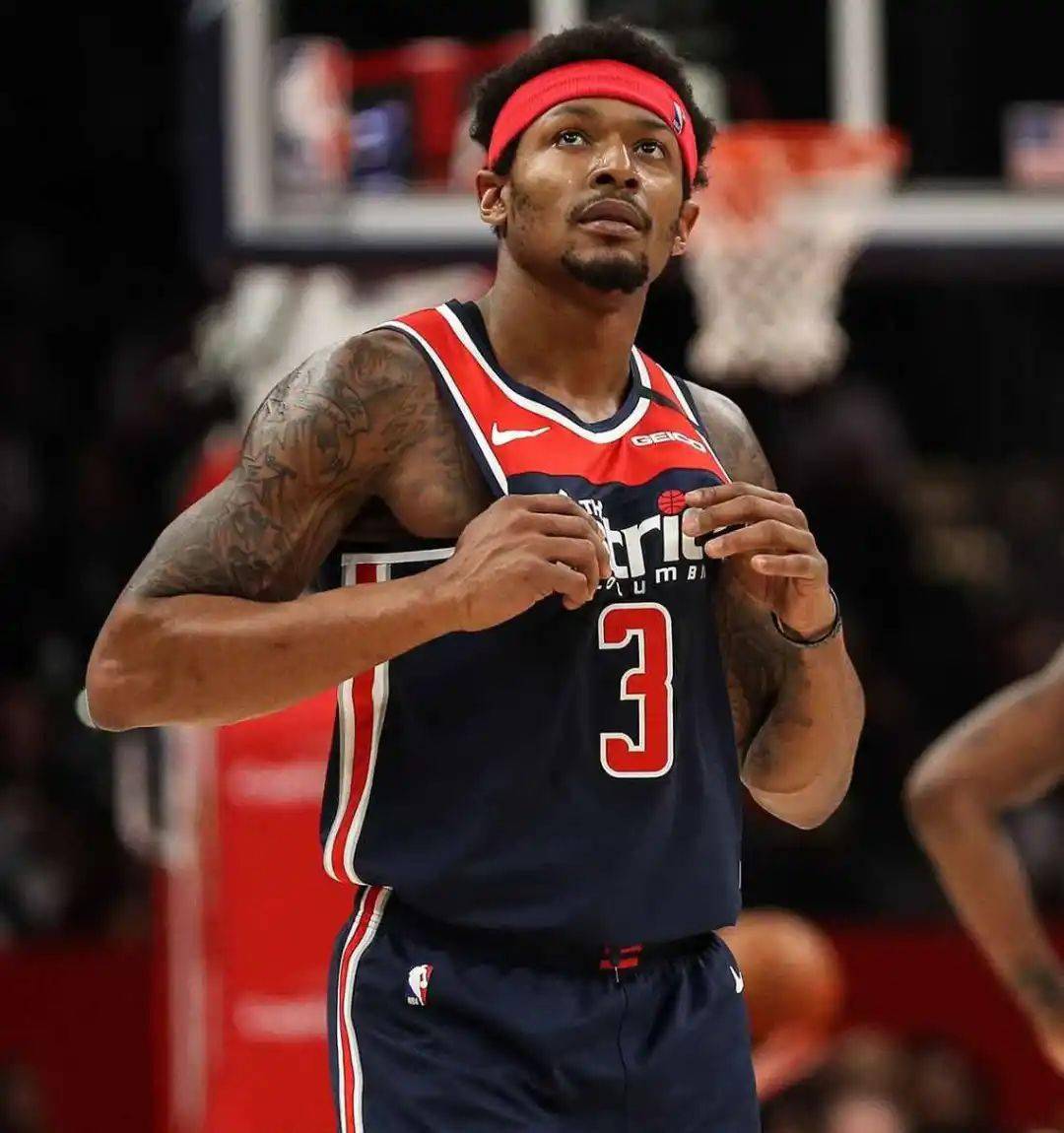 一印度球迷：我推掉了我的婚礼，只为看梅西，但我没看着……（印度球迷：为看梅西推掉婚礼，最终却没能见到他）