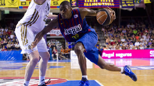 国安客战河内达万替补，据悉球员有小伤在身（国安客战河内，达万列替补，据称身有轻伤）