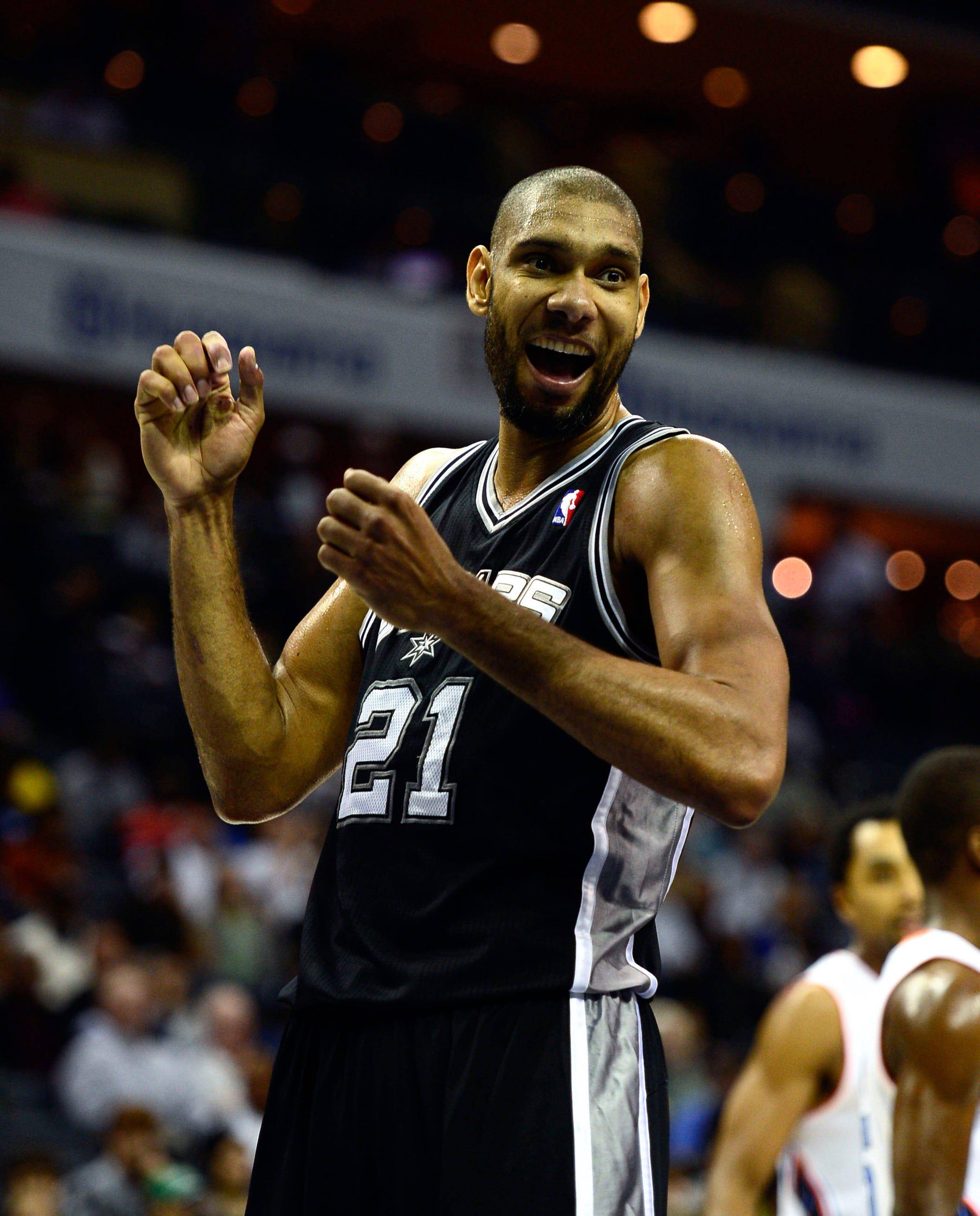 铁人三项奥运冠军创造英国马拉松历史第二好战绩 祖辈中国人父亲生在莫桑比克（铁人三项奥运金牌得主创英国马拉松历史第二佳绩，祖籍中国父亲生于莫桑比克）